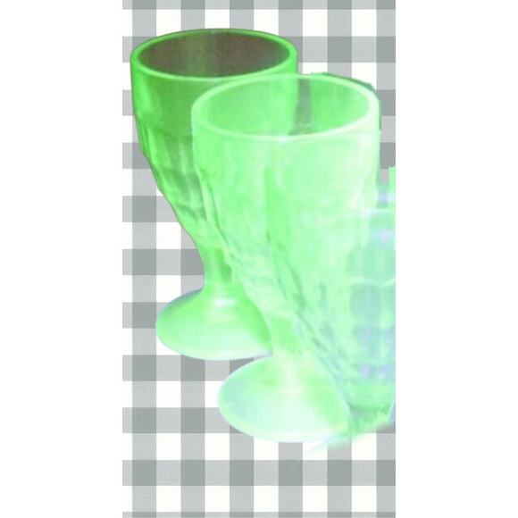 Jeannette Uranium Green Paneled Glass Goblets Set of 2 – 2.75x5.75 – Glows UV - Picture 6 of 6